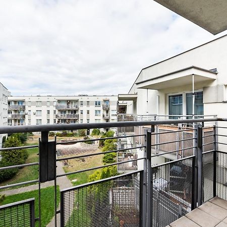 ורשה Ursus Pleasant Apartment מראה חיצוני תמונה