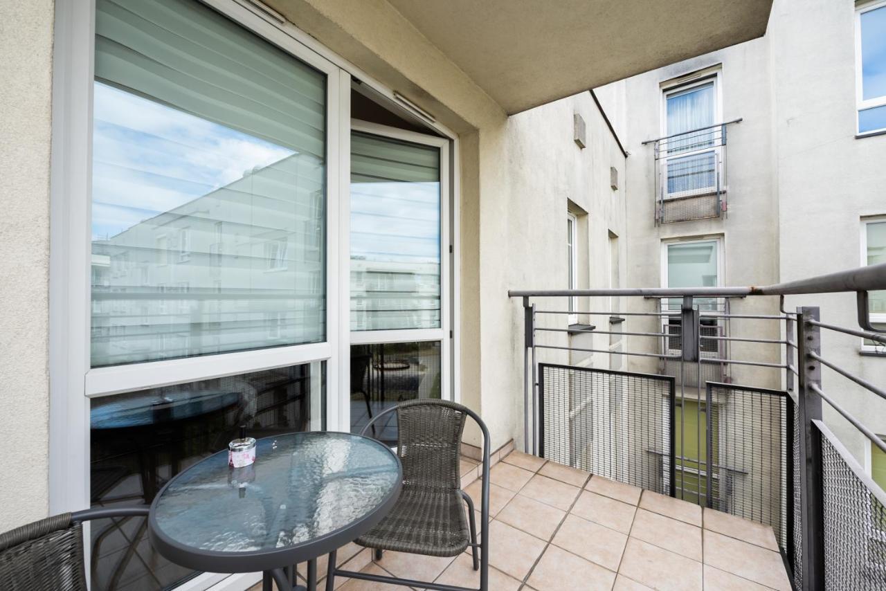 ורשה Ursus Pleasant Apartment מראה חיצוני תמונה